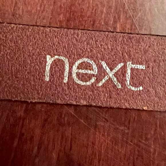 Brown leather belt beautiful embellished buckle & hardware medium EUC - Picture 7 of 7